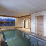 In With Heated Pool Les Deux Alpes